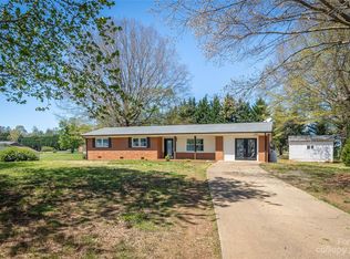 3323 Eastwood Ave, Morganton, NC 28655