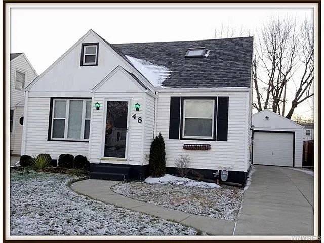48 Wendover Ave photo 1