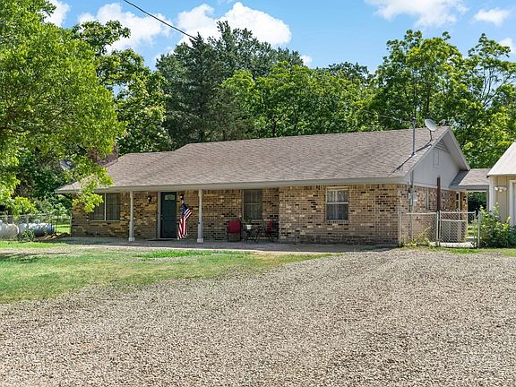4th image of 150 County Road 35980