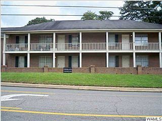 1st image of 1813 Hackberry Ln APT 3