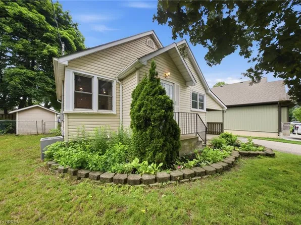 166 Bond St, Ingersoll, ON N5C 3B1