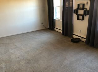 17060 E Eleven Mile Rd APT 1, Roseville, MI 48066