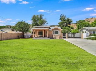 10011 La Tuna Canyon Rd, Sun Valley, CA 91352