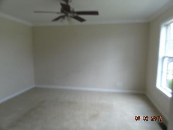 4th image of 1816 Patricia Dr