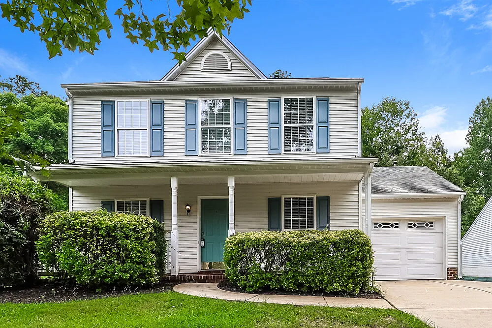 3 bed, 2.5 bath, 1530 sqft, $1,985 — Photo 1