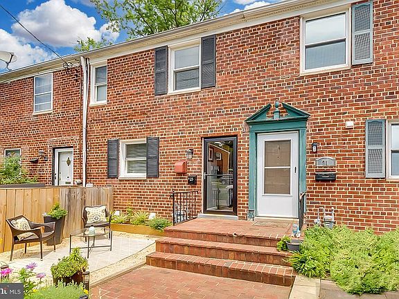 2nd image of 23 Ancell St