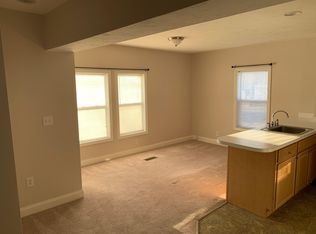 170 Washington St APT 1, Weymouth, MA 02188