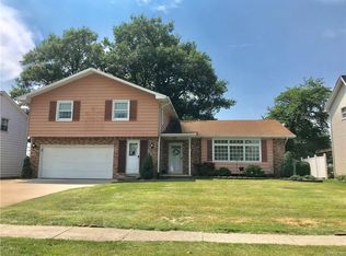 217 Pinewood Dr, Buffalo, NY 14224