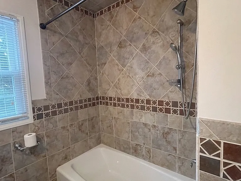 16-22 Eberlin Dr — Photo 24