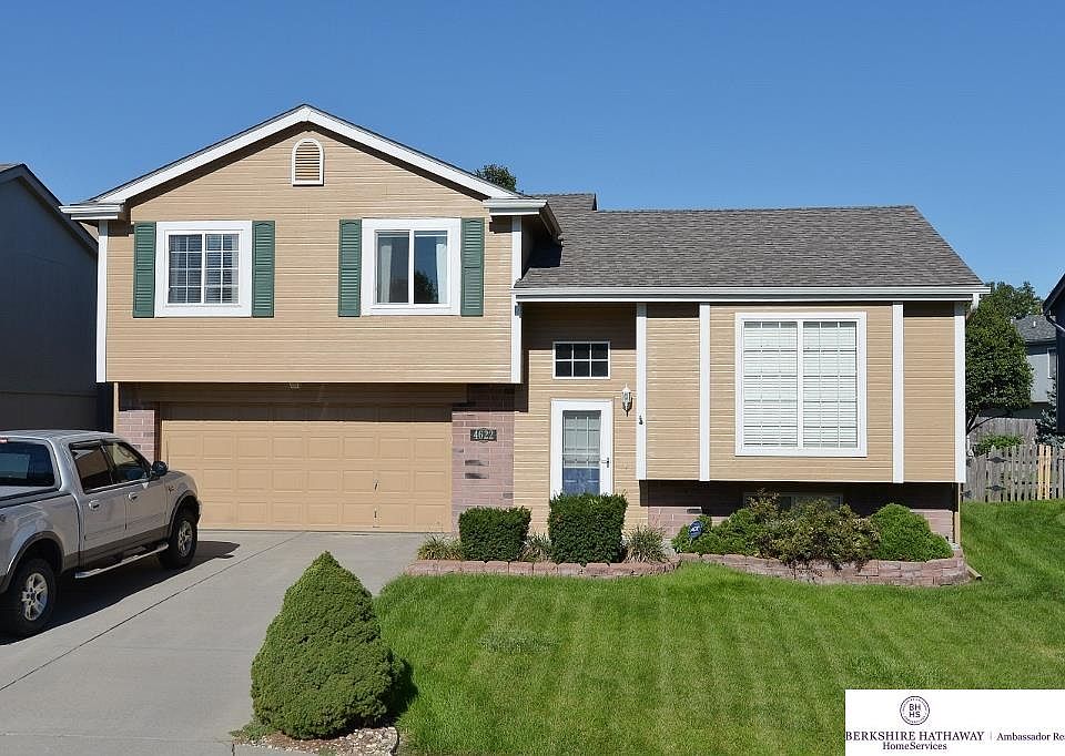 1st image of 4622 N 148th St