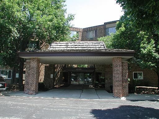 3rd image of 1375 Rebecca Dr APT 306