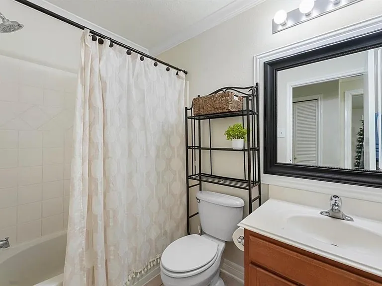 1614 York Creek Dr — Photo 17