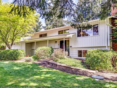 12060 Pleasant Place NE, Bainbridge Island, WA, 98110