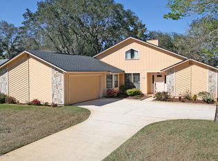 900 Cedar St, Neptune Beach, FL 32266