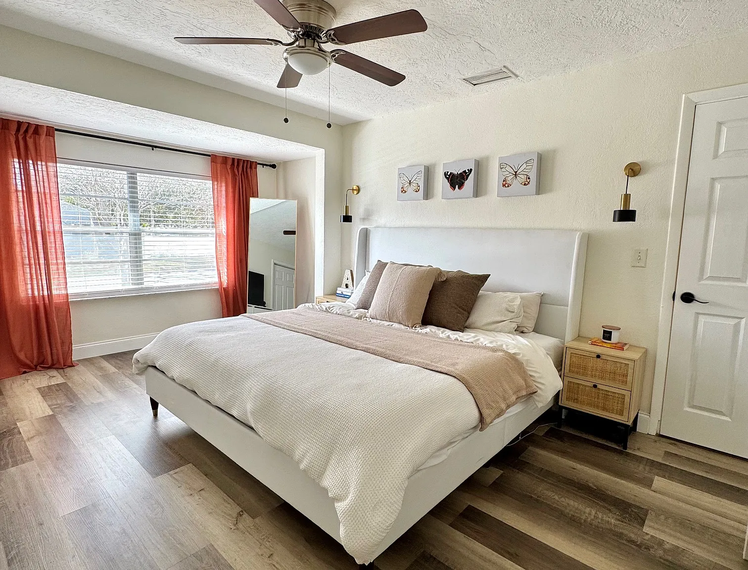3 bed, 1200 sqft, $2,250 — Photo 1