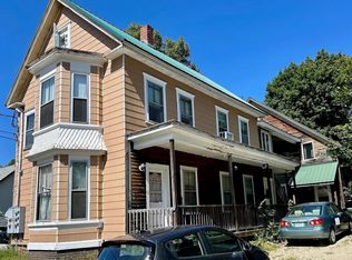 29 Grove St APT 4, Rochester, NH 03868