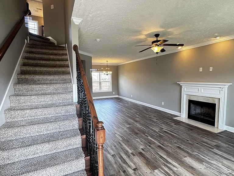 1941 Sunset Meadows Way — Photo 2
