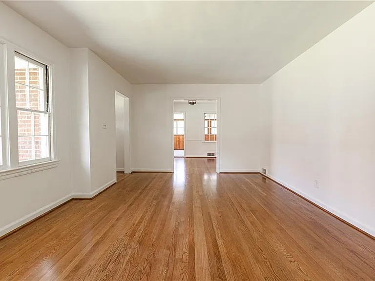 2115 Pinellas Trl — Photo 7