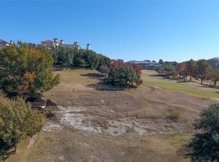 6800 Shadow Creek Ct, Fort Worth, TX 76132