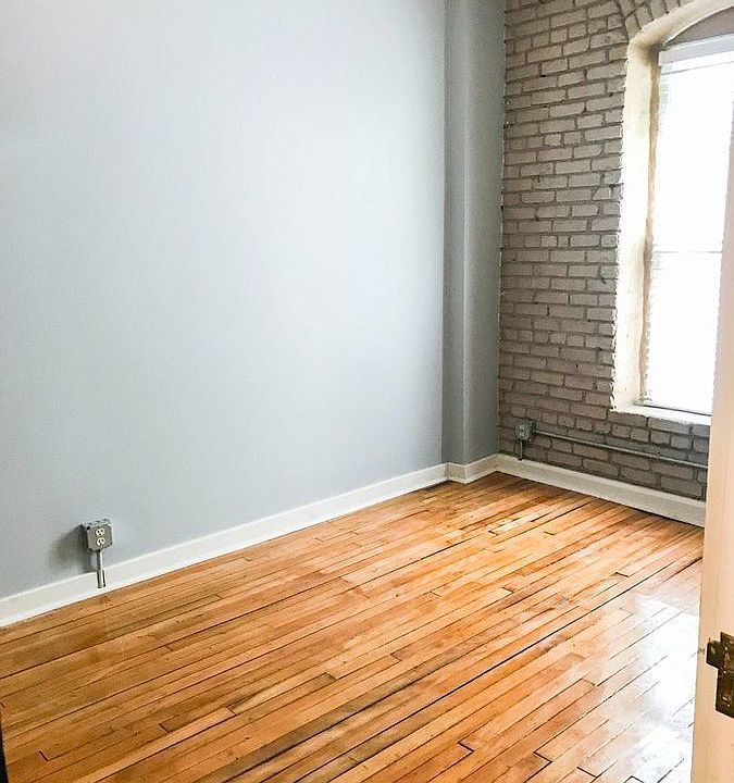 1st image of 606 E 15th St #606-35R-35