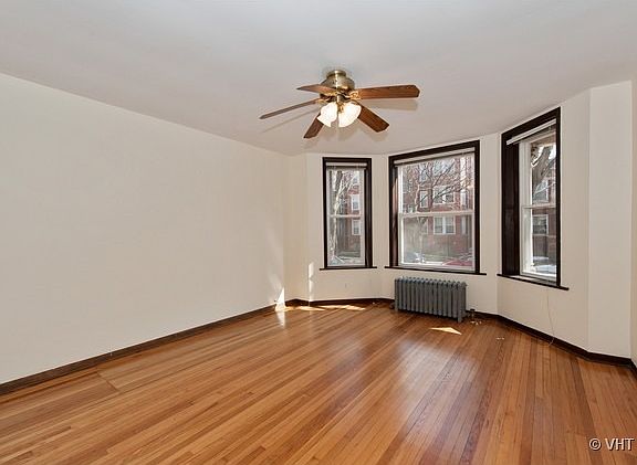 2nd image of 6338 N Lakewood Ave