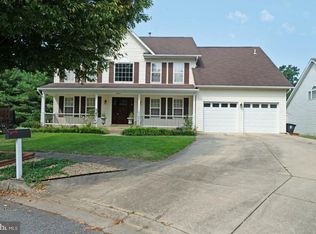 9203 Sandy Creek Rd, Fort Washington, MD 20744