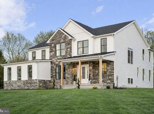 906 S Collegeville Rd, Phoenixville, PA