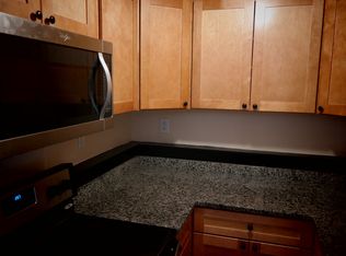 11 Summit Rd, Mansfield, CT 06268