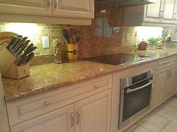 3rd image of 6947 Fabiano Cir