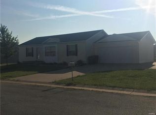 100 Rivers Edge Dr, Moscow Mills, MO 63362