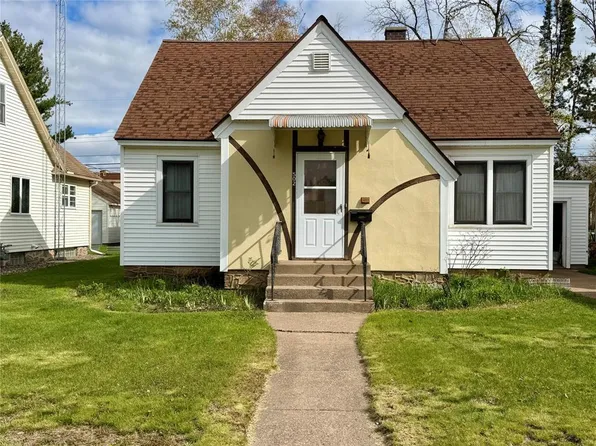 502 Mansfield St, Chippewa Falls, WI 54729