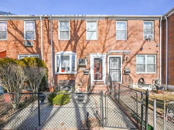 195-21 Station Road, Flushing, NY 11358