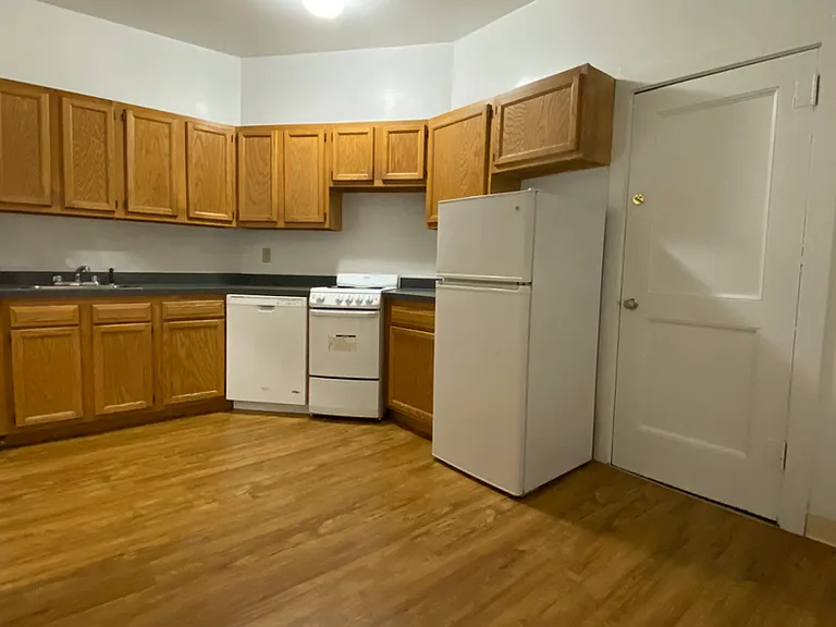 1595 Beacon St #13 — Photo 2