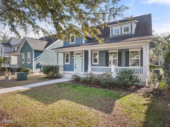 327 Cockle Ln, Beaufort, SC 29906