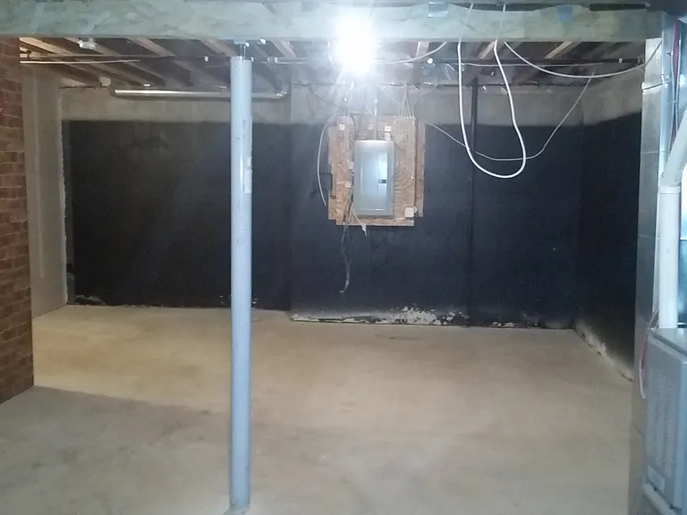 303 Slimmon Pl — Photo 19