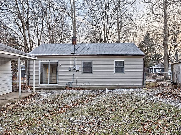 2nd image of 1406 Briarcliff Dr