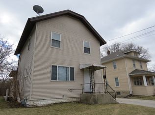 511 Ashland Ave, Aurora, IL 60505
