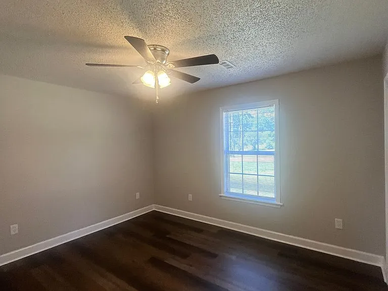 490 Bernice Snow Rd — Photo 8