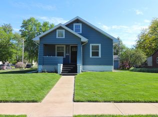 2003 15th St, Columbus, NE 68601