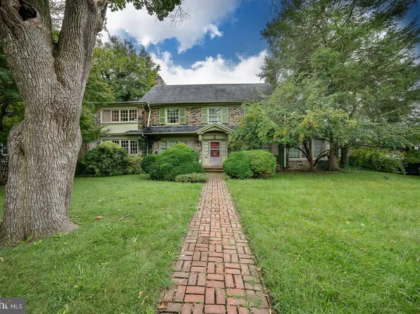 5898 Woodbine Ave, Philadelphia, PA 19131