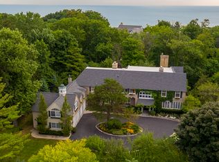 1094 Fisher Ln, Winnetka, IL 60093