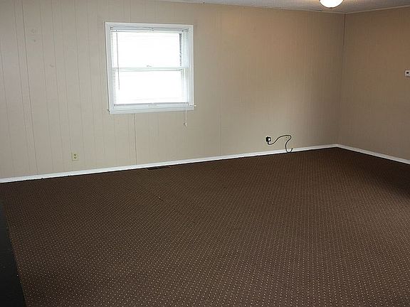 3rd image of 713 W Ashland Ave