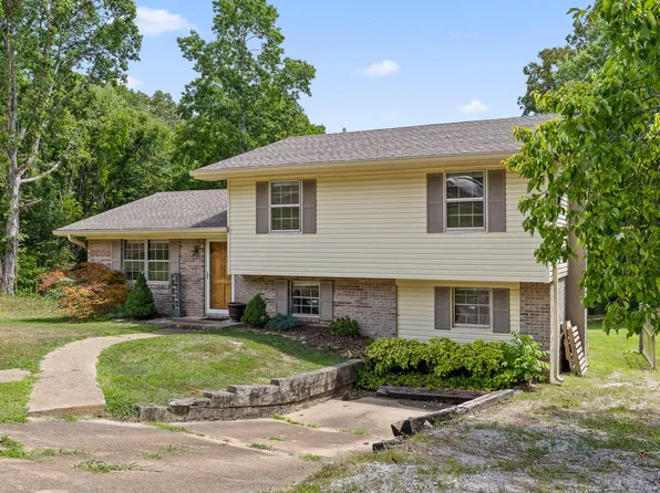 375 Lawrence Dr, Ringgold, GA 30736