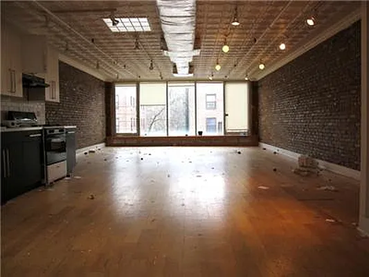 Rented by Living New York | media 42