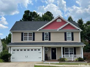704 Pyracantha Dr, Holly Springs, NC 27540
