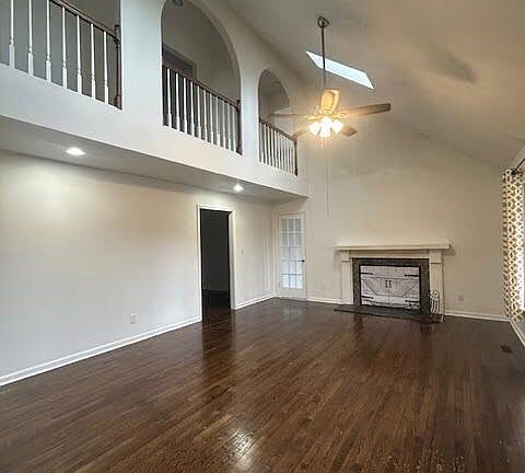 5th image of 117 Pin Oak Rd