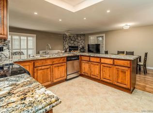 237 Parkcreek Ct, San Diego, CA 92114