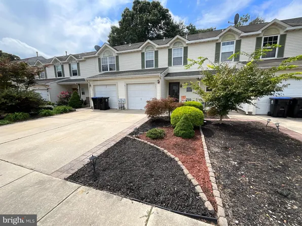2225 Laurie Ct, Atco, NJ 08004