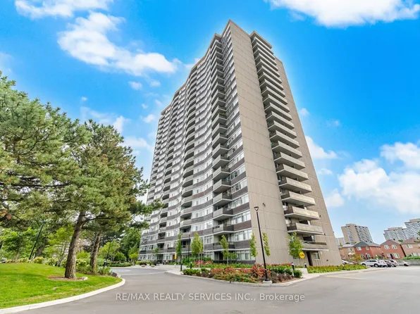 3151 Bridletowne Cir #602, Toronto, ON M1W 2T1