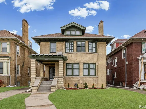 2295 Atkinson St, Detroit, MI 48206